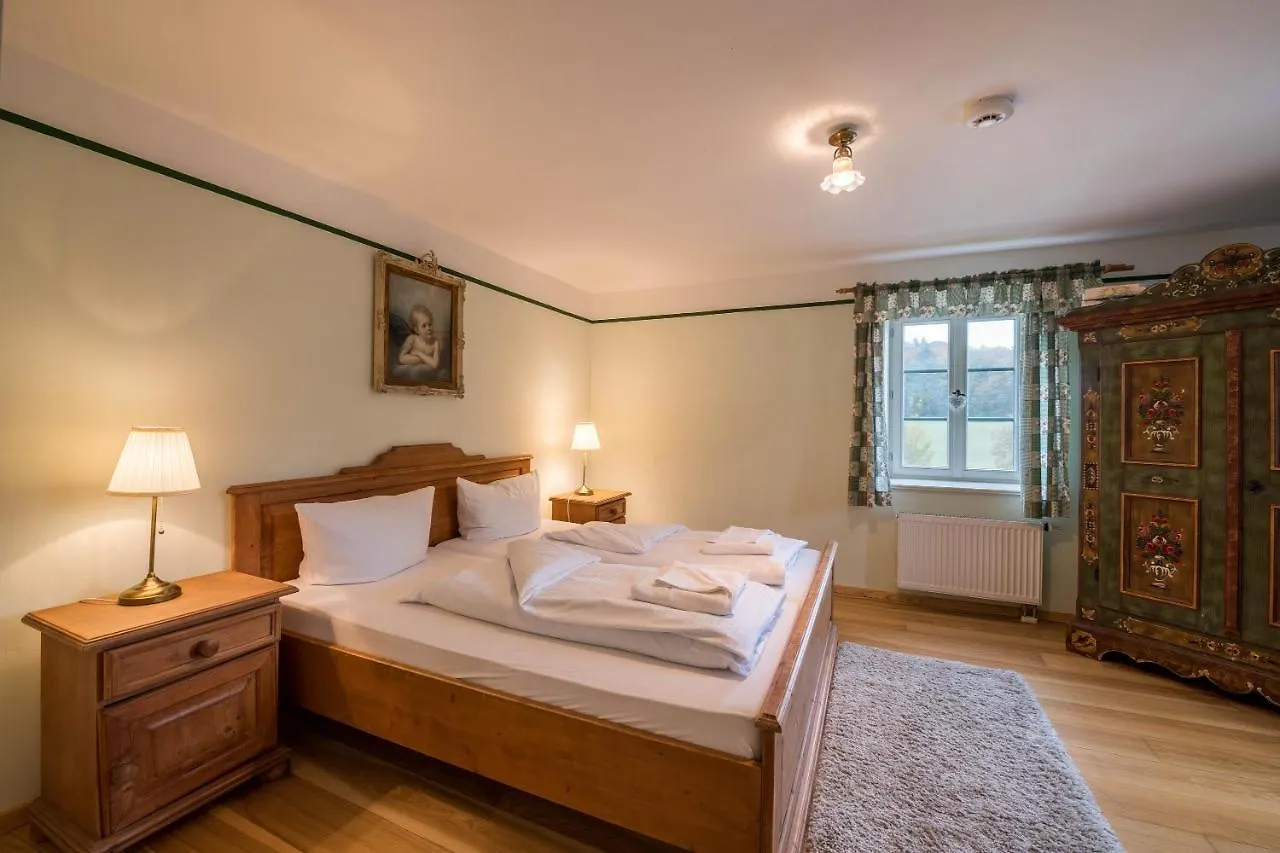 Apartman Ferienwohnung Foersterstueberl Seeshaupt